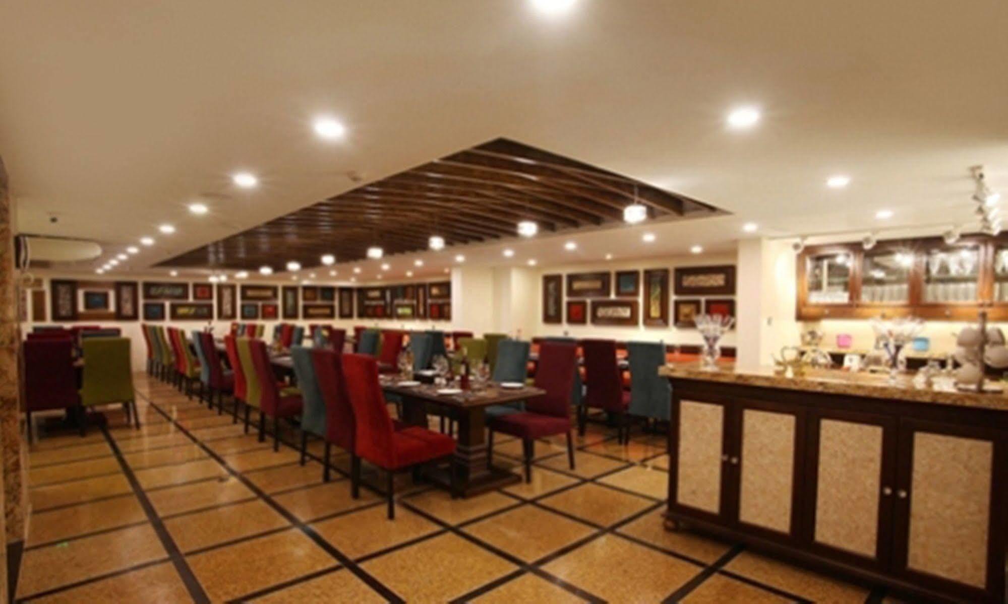 Paris Boutique Hotel Sapa Exterior photo