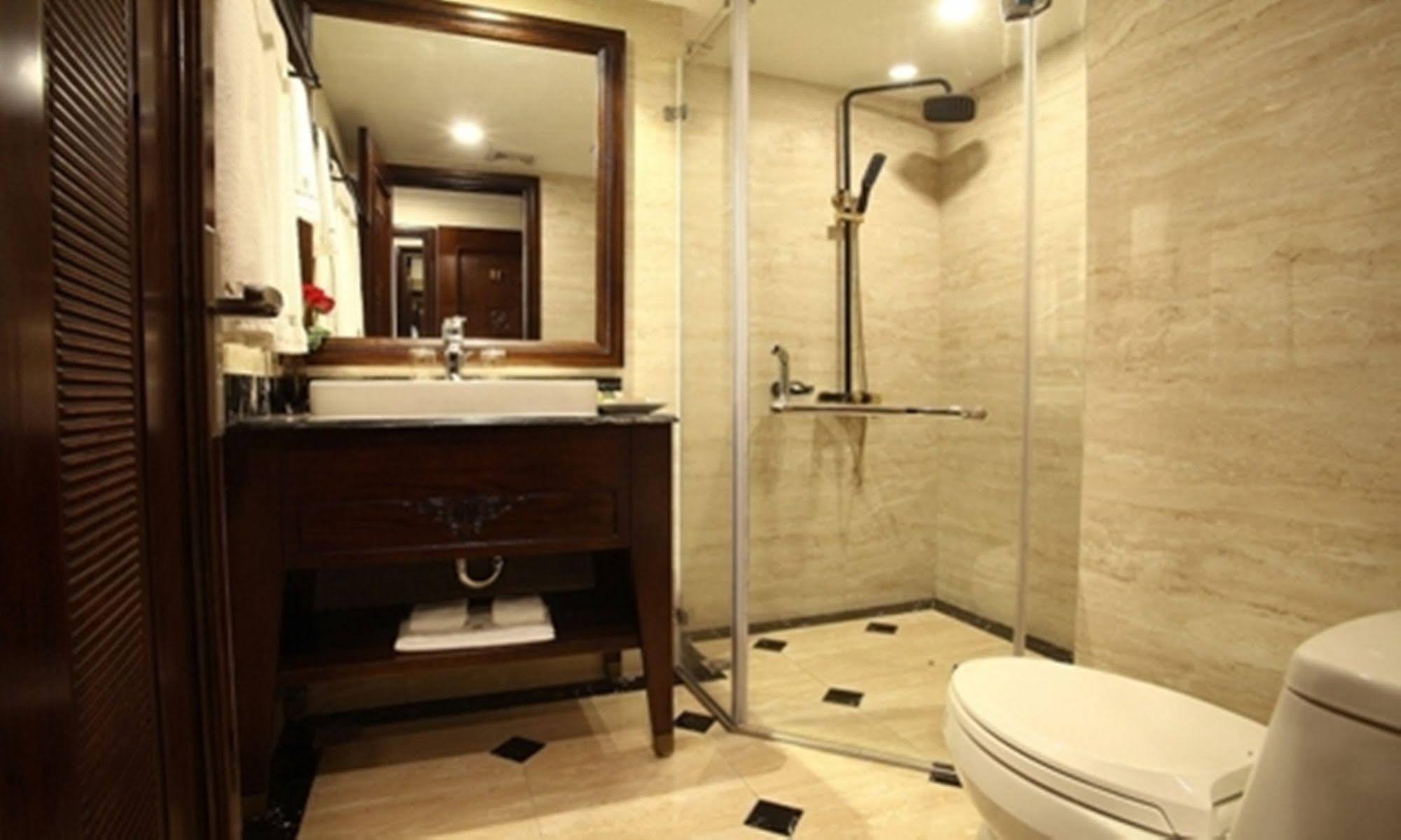 Paris Boutique Hotel Sapa Exterior photo